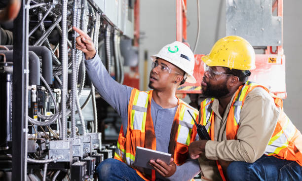 Best Commercial Electrician Services  in Sheffield, IA